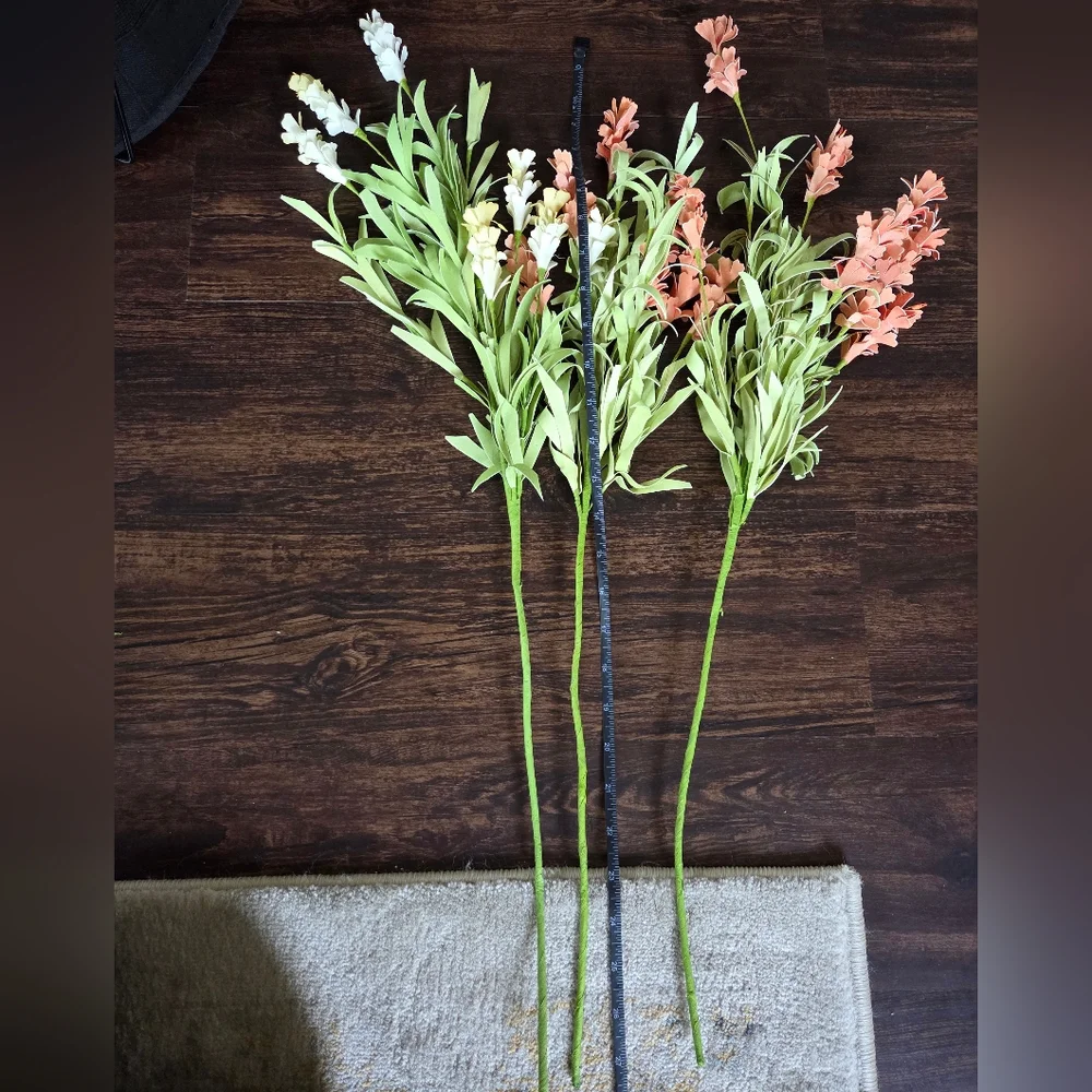Faux Florals - Picture 6 of 8